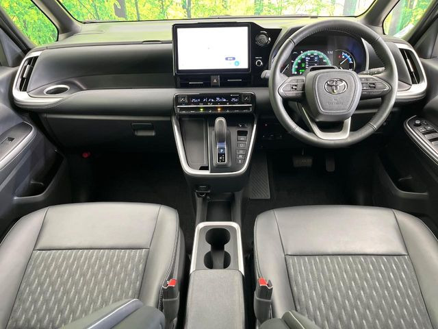 ノア1.8 ハイブリッド S-Z