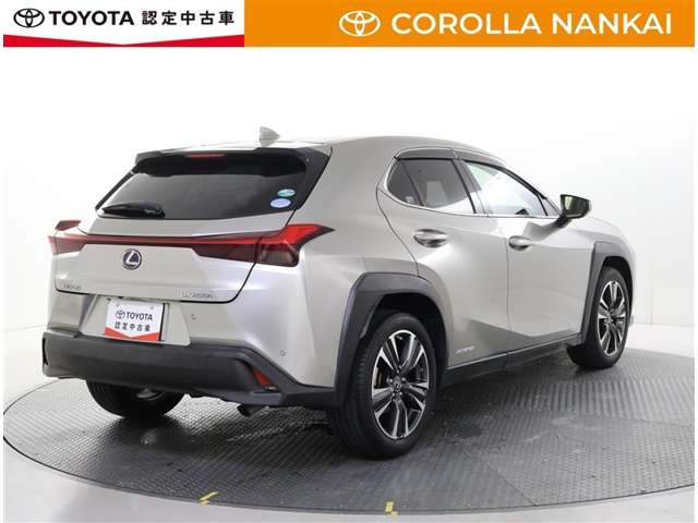 UX250h バージョンL