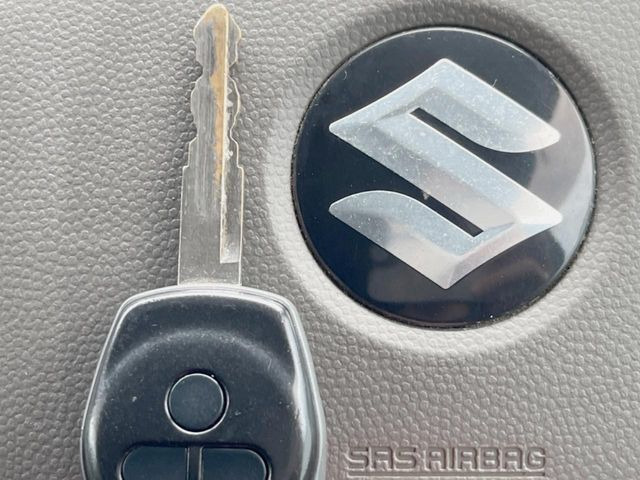 �y�L�[���X�z�������ꂽ�ꏊ����ł��{�^����Ńh�A�̊J���E�{�����ł���̂łƂ��Ă��֗�!�h�A�̌�������ɏ������邱�Ƃ�����܂����