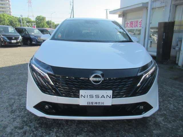 ノートオーラ1.2 G レザーエディション