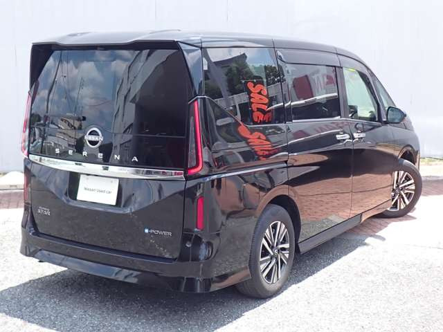 セレナ1.4 e-POWER ハイウェイスターV