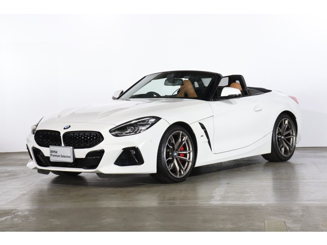 Z4M40i