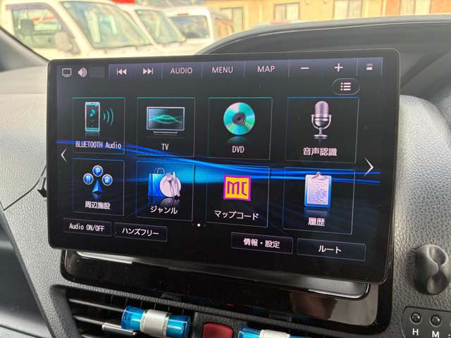 ヴォクシー2.0 ZS 4WD