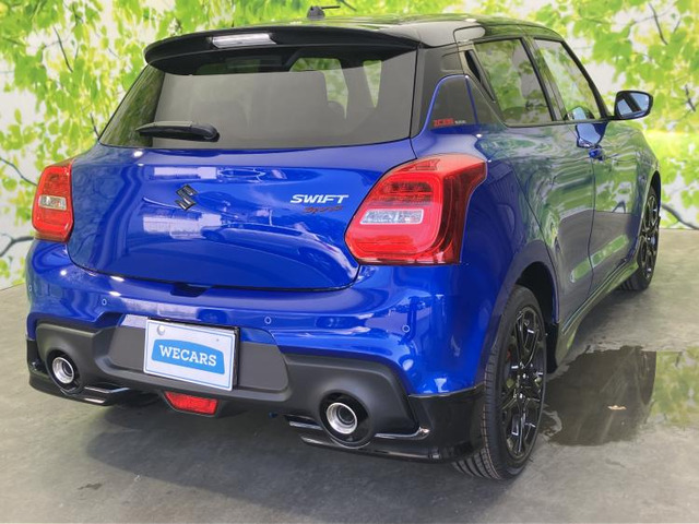 スイフト1.4 スポーツ ZC33S ファイナル エディション