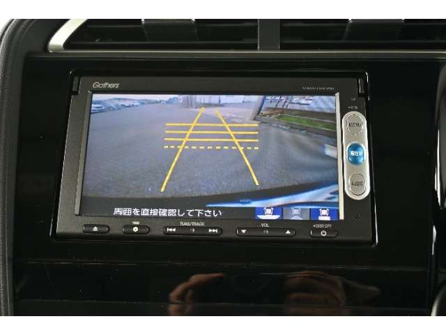 シャトル1.5 ハイブリッド X
