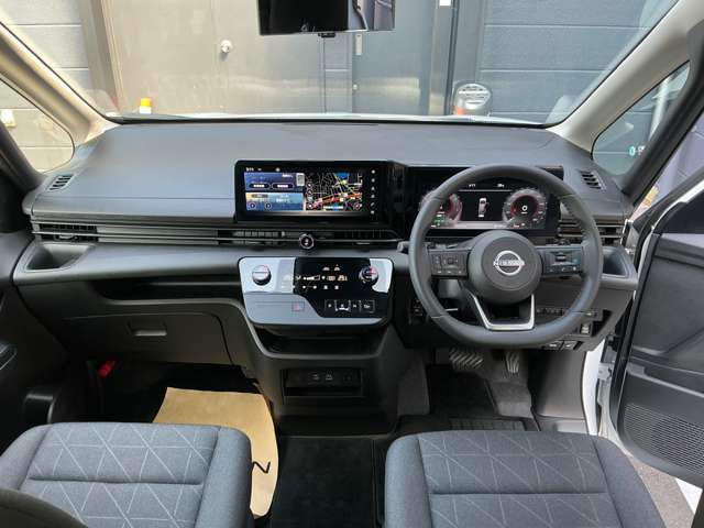 セレナ2.0 XV