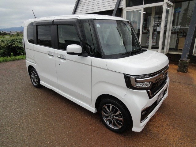 N-BOXカスタムL 4WD