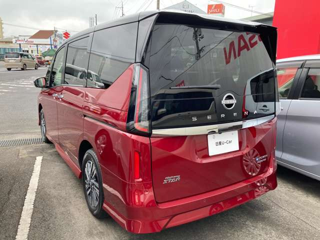 セレナ1.4 e-4ORCE ハイウェイスターV 4WD