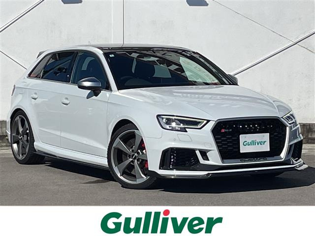 RS3スポーツバック2.5 4WD