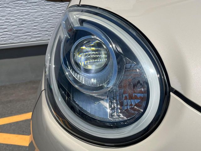 �w�b�h���C�g��e�[�������v&�A���~�z�C�[�����̊e��R�[�e�B���O���I�X�X�����Ă���܂��B�����Y�����̉��΂݂≘���}���A���ꂢ�ȏ�Ԃ������e�i���X���X�ŕۂĂ܂���