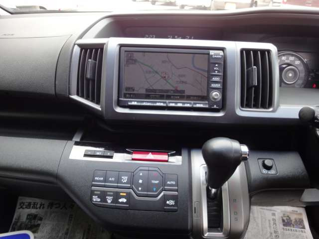 ステップワゴン2.0 スパーダ Z HDDナビ エディション 4WD
