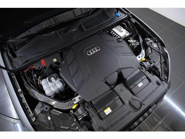 3.0L V�^6�C��DOHC�^�[�{+���[�^�[�A340ps/51.0kgm�A�S��&times;�S��&times;�S��mm 5065&times;1970&times;1705mm�A�ԗ��d�� 2240kg