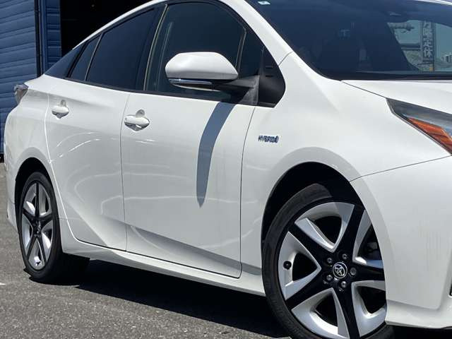 プリウス1.8 S ツーリングセレクション
