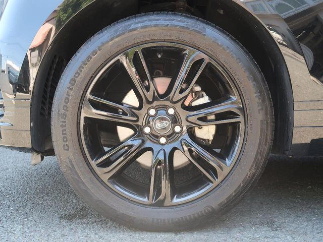 レンジローバーヴェラールRダイナミック S 2.0L P300 4WD