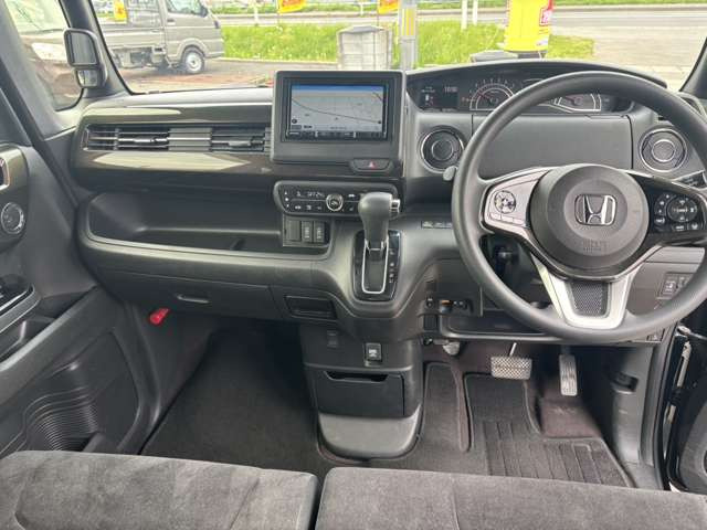 N-BOXカスタムG L ホンダセンシング 4WD