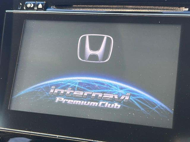 シャトル1.5 ハイブリッド Z
