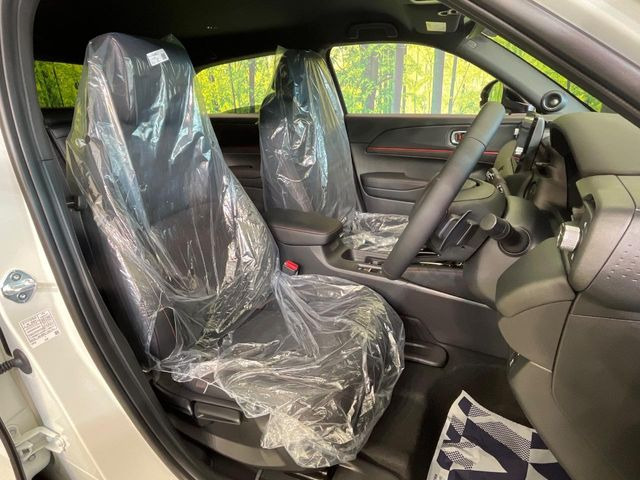 もちろん車内はキレイです♪よりクリーンな状態をキープしたいお客様には『ナノゾーンコート』がおすすめ!新型コロナウイルス対策や、除菌・消臭に効果を発揮し多くの方にご好評いただいております。