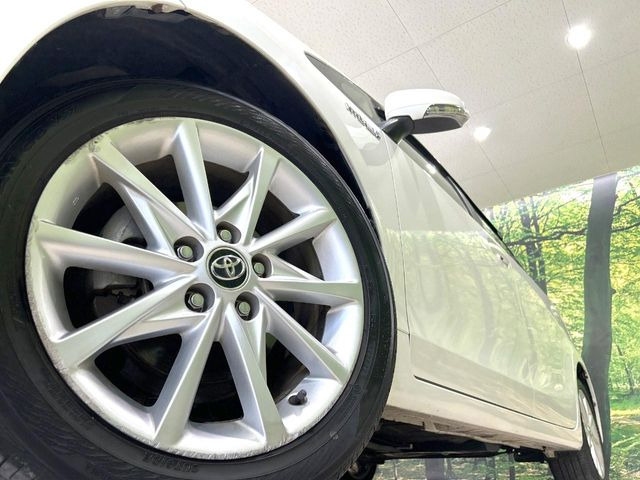 �y����17�C���`�A���~�z�C�[���z�O�ςɃ}�b�`���������A���~�z�C�[���𑕒����Ă���܂��B�e��ЊO�A���~�z�C�[����A�X�^�b�h���X�^�C�����戵�����Ă���܂��B���񂲑��k����������