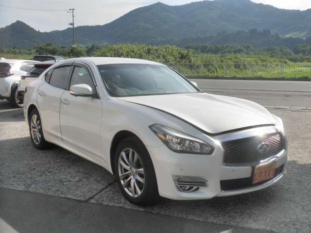 フーガ3.7 370GT FOUR 4WD