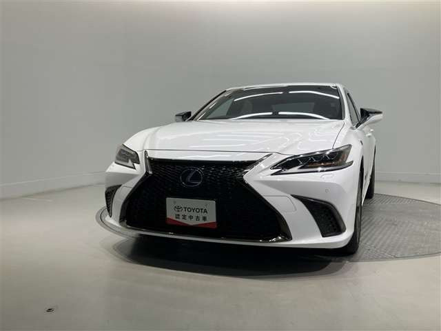 ES300h Fスポーツ