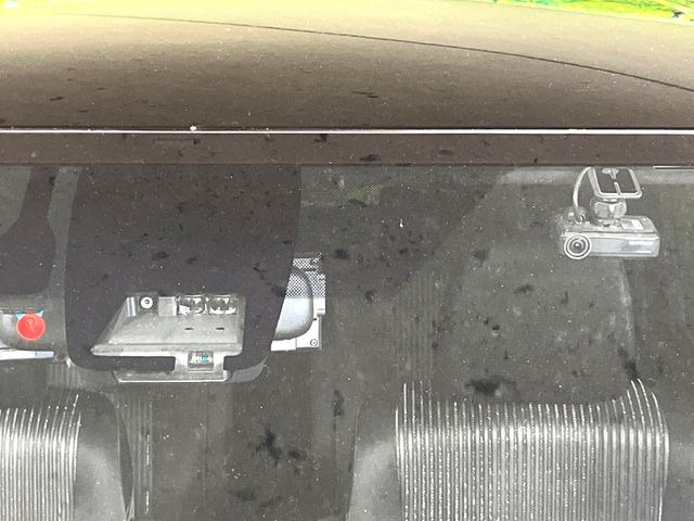 ヴォクシー1.8 ハイブリッド ZS 煌II