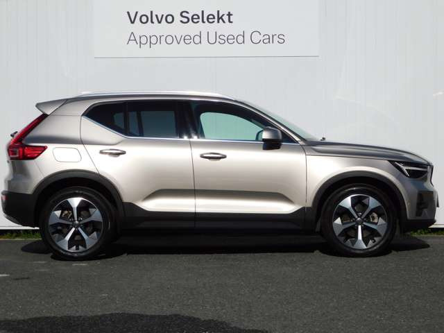 XC40アルティメット B4 AWD 4WD