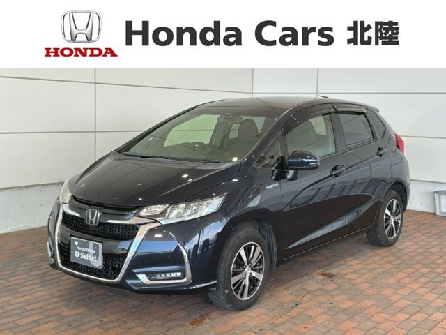 フィット1.5 ハイブリッド モデューロ スタイル ホンダセンシング 4WD