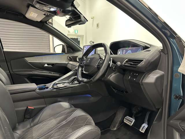 5008GT ブルーHDi ディーゼル