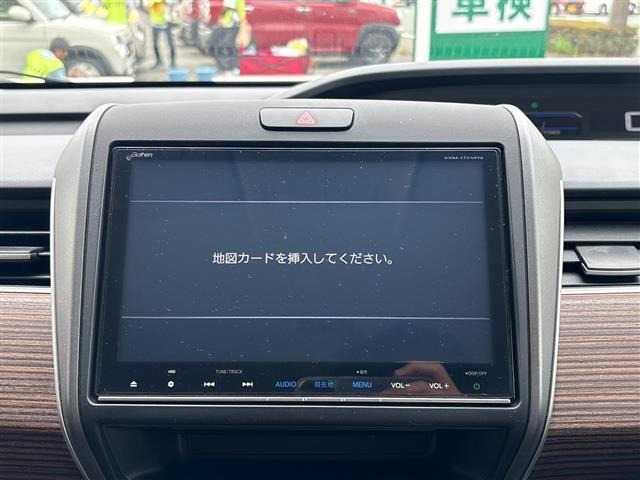 フリード1.5 ハイブリッド クロスター