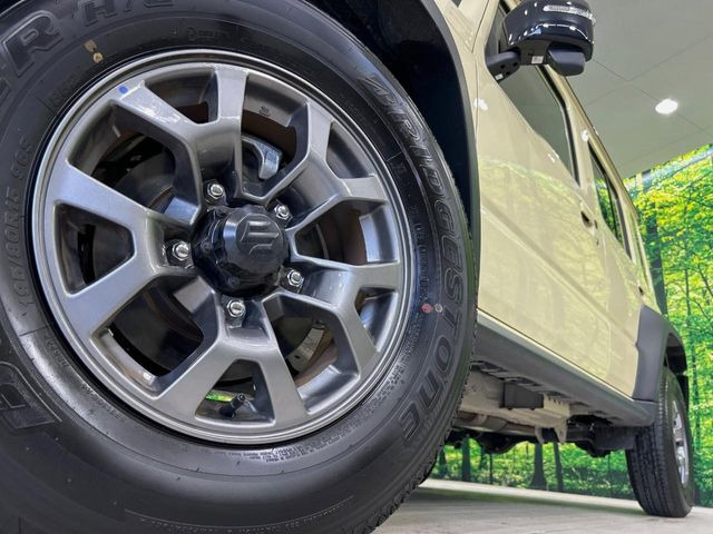 �y����15�C���`�A���~�z�C�[���z�O�ςɃ}�b�`���������A���~�z�C�[���𑕒����Ă���܂��B�e��ЊO�A���~�z�C�[����A�X�^�b�h���X�^�C�����戵�����Ă���܂��B���񂲑��k����������