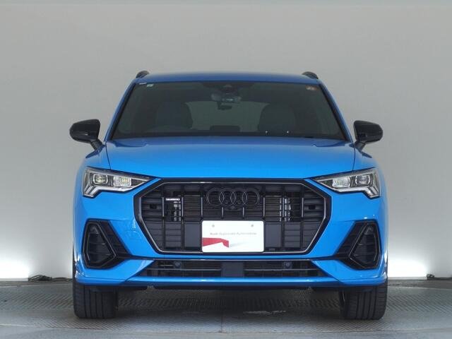Q3