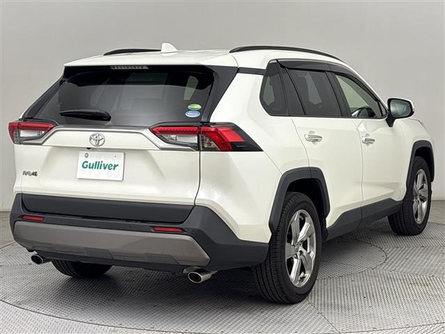 RAV42.0 G 4WD