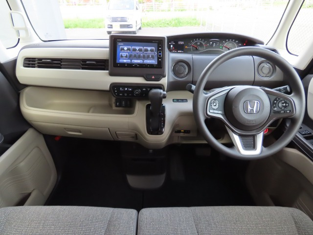 N-BOXG L ホンダセンシング 4WD