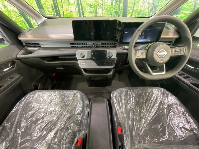セレナ1.4 e-POWER ハイウェイスターV