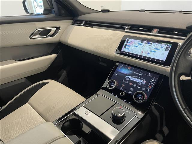 レンジローバーヴェラールRダイナミック S 2.0L P300 4WD