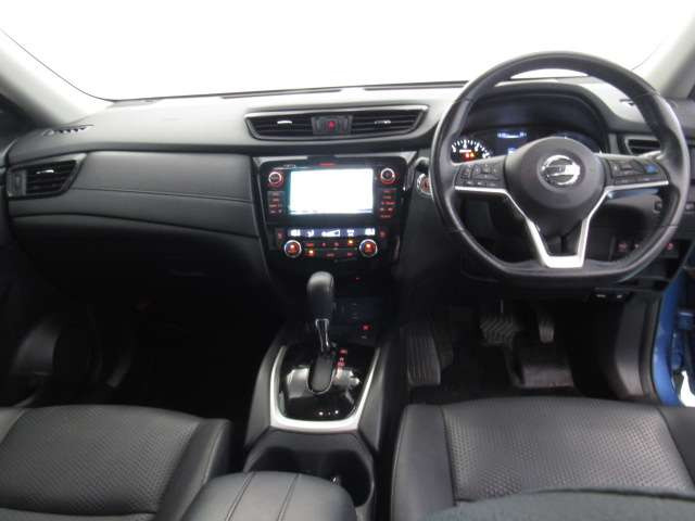 エクストレイル2.0 20Xi