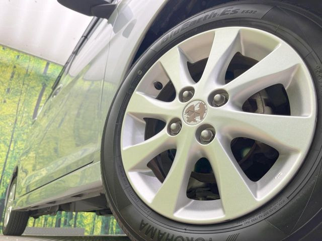 �y����14�C���`�A���~�z�C�[���z�O�ςɃ}�b�`���������A���~�z�C�[���𑕒����Ă���܂��B�e��ЊO�A���~�z�C�[����A�X�^�b�h���X�^�C�����戵�����Ă���܂��B���񂲑��k����������
