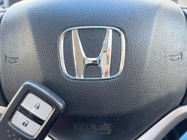 �yHonda�X�}�[�g�L�[�z�J�o����|�P�b�g�ɓ��ꂽ�܂܂ł��h�A�̎{���E�������\�ȃX�}�[�g�L�[�𑕔��B�G���W���̃I���E�I�t�����J�M�����o���K�v����������Ƃ��Ă��֗��ł���