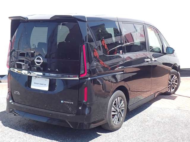 セレナ1.4 e-POWER ハイウェイスターV