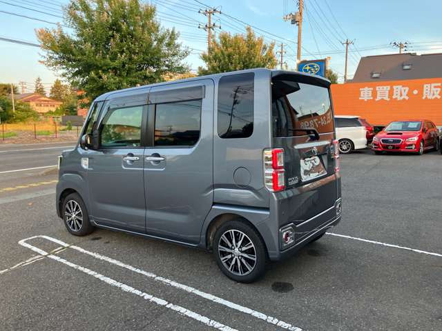 ピクシスメガGターボ SAII 4WD