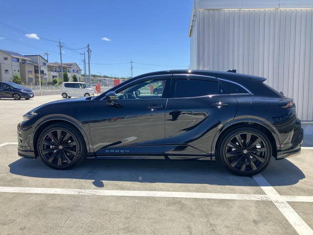 クラウンスポーツ2.5 Z E-Four 4WD