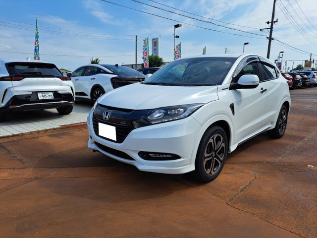 ヴェゼル1.5 ハイブリッド Z ホンダセンシング 4WD