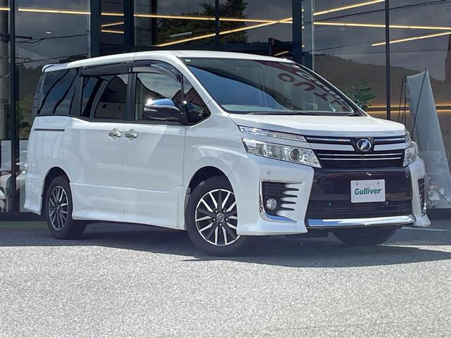 ヴォクシー2.0 ZS 煌
