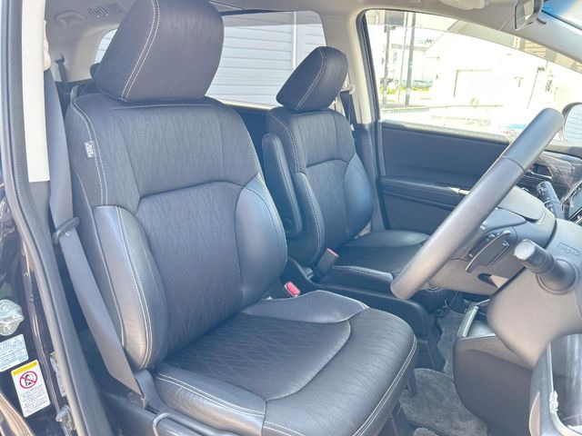 �^�]�Ȃ܂��ɂ͏\���ȃX�y�[�X������A�啿�ȕ��ł��������^�]���Ă�����������ł��B