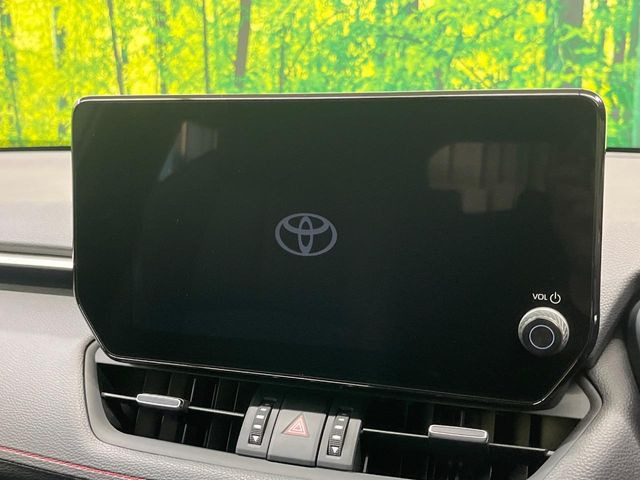 �y10.5�C���` �f�B�X�v���C�I�[�f�B�I�z���ʂ̃f�B�X�v���C��AppleCarPlay��AndroidAuto�����p�\�B�傫�ȉ�ʂŃX�}�z�i�r�A�v���������p���������܂���