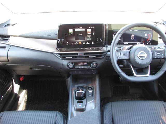 ノートオーラ1.2 G レザーエディション