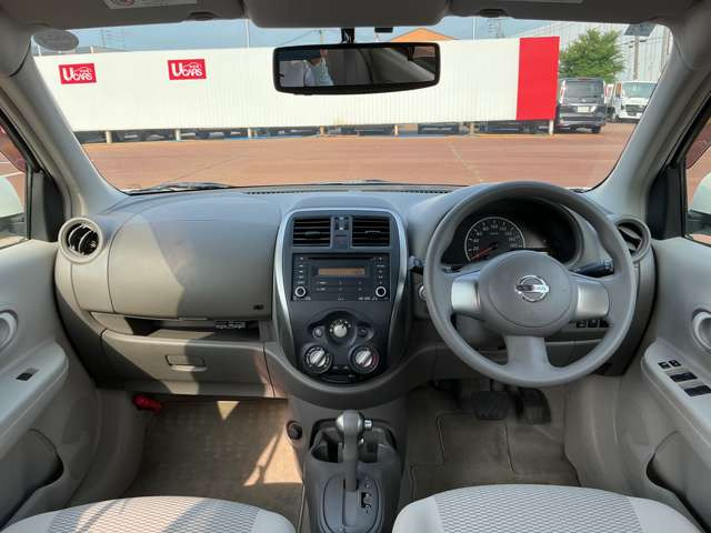 マーチ1.2 X FOUR Vセレクション 4WD