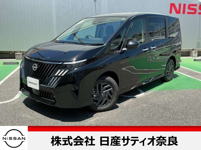 セレナ1.4 e-4ORCE ハイウェイスターV NissanConnectインフォテインメントシステム 4WD