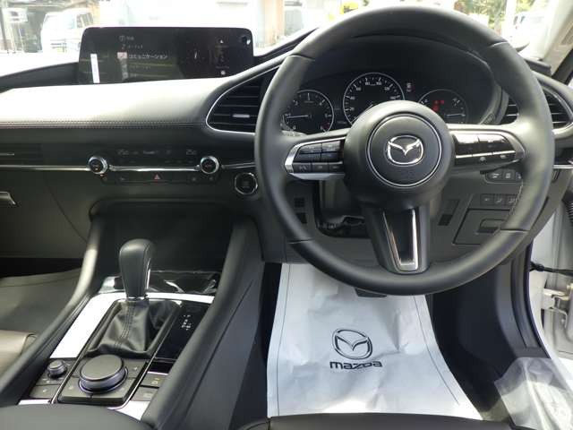 MAZDA3セダン1.8 XD ドライブ エディション
