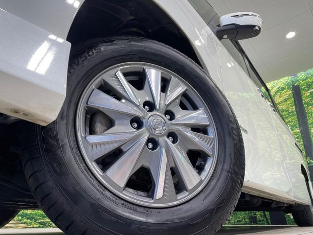 �y����15�C���`�A���~�z�C�[���z�O�ςɃ}�b�`���������A���~�z�C�[���𑕒����Ă���܂��B�e��ЊO�A���~�z�C�[����A�X�^�b�h���X�^�C�����戵�����Ă���܂��B���񂲑��k����������
